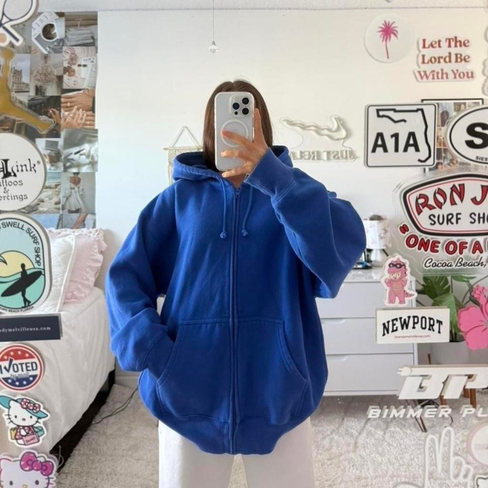 jazz blue aritzia zipup hoodie